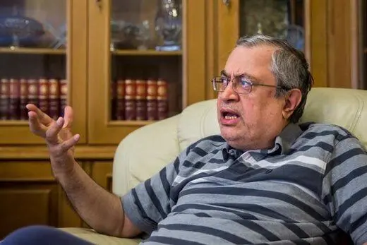 پیشنهاد متفاوت سعید حجاریان در واکنش به تحریم ظریف از سوی آمریکا