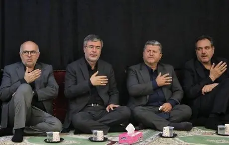 برگزاری مراسم بزرگداشت امام شهید ایران در شرکت سهامی بیمه ایران

