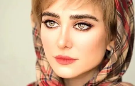 الناز حبیبی| جنجال عکسهای دو نفره لب دریا + تصاویر و بیوگرافی