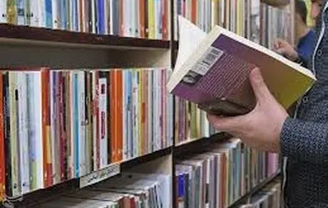 22 درصد کاهش نشر  در بازار کتاب /آیا سیاست‌های جدید ارشاد کارساز خواهد بود؟