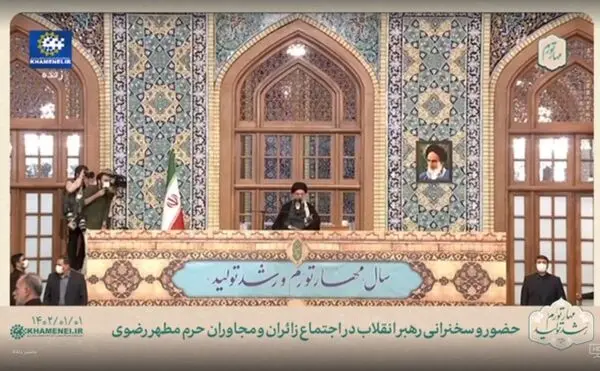رهبر انقلاب: مسائل اساسی باید با افکار عمومی مطرح شود