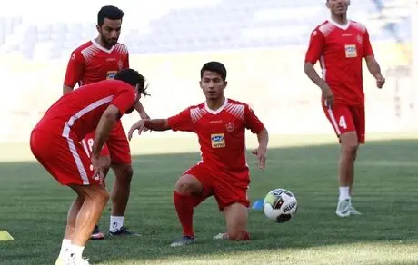 کالدرون عذر دو بازیکن پرسپولیس را خواست 