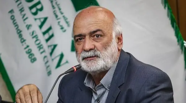  کربکندی: پرسپولیس صدرنشین شد اما استقلال و سپاهان هنوز شانس قهرمانی دارند