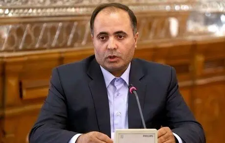 قرون وسطی که نیست، باید تحمل شنیدن همه نظرات را داشته باشید 