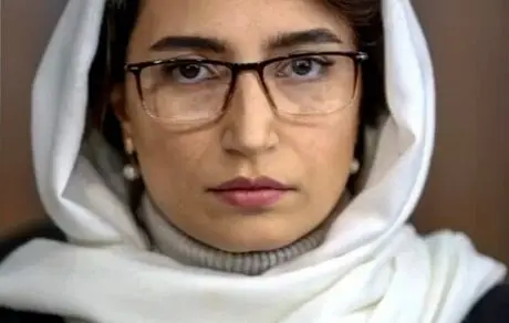 نگار جواهریان در عزای مادربزرگ