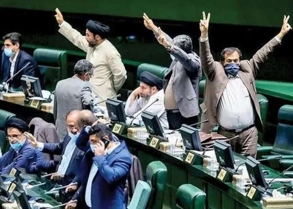 وزرای رئیسی در صف استیضاح!