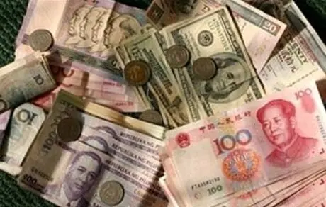 کاهش ارزش دینار عراق در برابر ریال