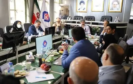 نسخه رهایی بخشی صنعت سیمان از وضعیت نامناسب فعلی در تعامل سازنده با بخش سیاست‌گذار بررسی و تهیه شود