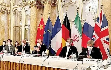 ایران در مذاکرات عقب نشینی کرد