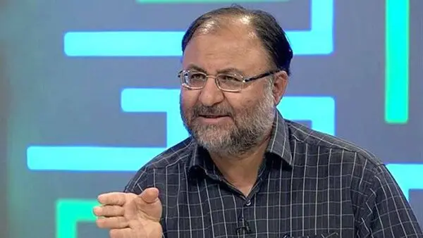 ورود زنان به ورزشگاه‌ها با موازین اسلام همخوانی ندارد