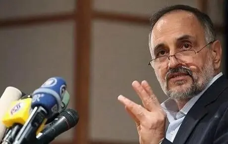برای مذاکره با آمریکا سر و دست می‌شکنند