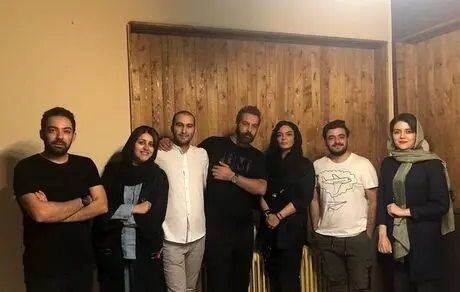 سارا خوئینی ها در پشت صحنه تئاتر کامران تفتی  + عکس