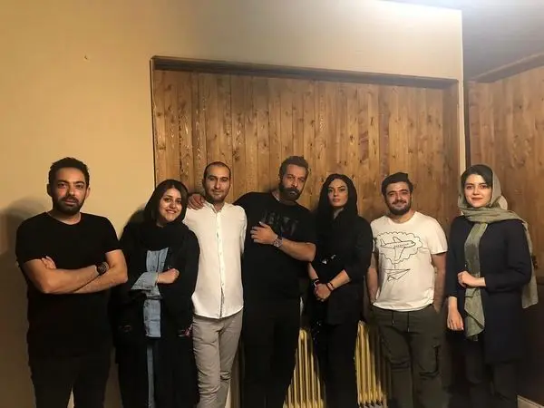 سارا خوئینی ها در پشت صحنه تئاتر کامران تفتی  + عکس