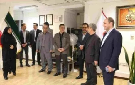 بازدید نوروزی کاردگر از ساختمان مرکزی و ساختمان شهید سلیمانی بیمه «ما»