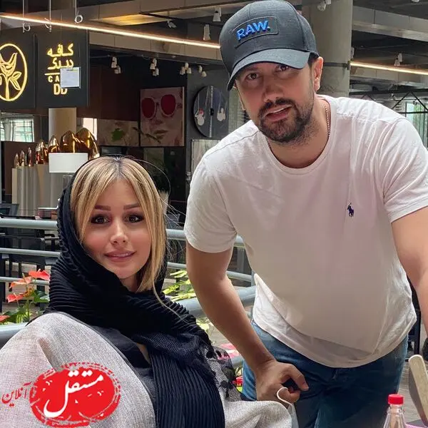 عاشقانه های شاهرخ استخری و همسرش در بلژیک + عکس
