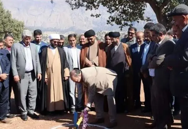کلنگ‌زنی احداث طرح خردایش بوکسیت مندون سرفاریاب چرام