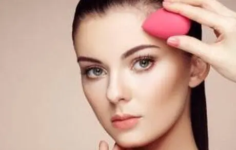 از اسفنج آرایشی تخم مرغی چگونه استفاده کنیم؟