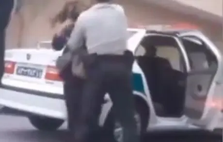 سیلی به صورت زنان و مردان با شرف/ این گشت ارشاد است؟