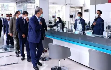 افزایش سهم بانک دی از بازار پولی بانکی کشور با اهتمام 
جمعی شعب و واحدهای ستادی محقق می‌شود