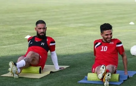 دژاگه در تمرین تراکتور + عکس