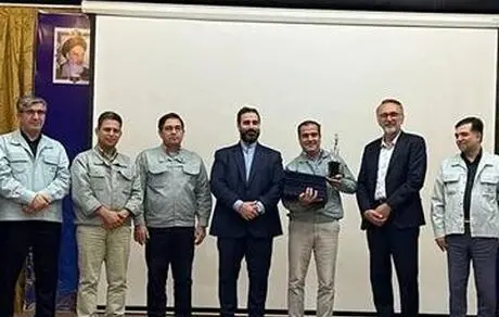   آیین معرفی و تجلیل از پیشنهادهای برتر کارکنان مجتمع فولاد خراسان برگزارشد
