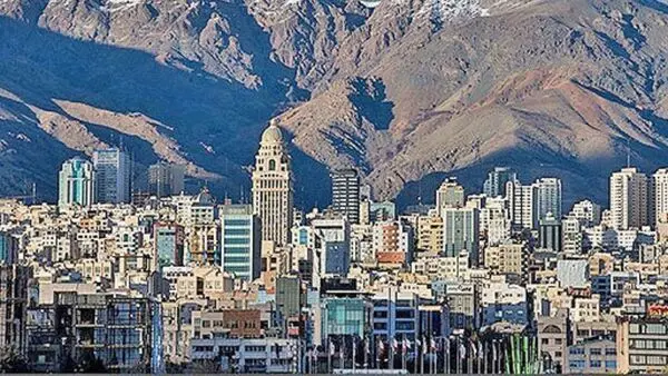 رئیس اتحادیه مشاوران املاک بانک مرکزی را متهم کرد/ گزارش اشتباه به خورد مردم ندهید