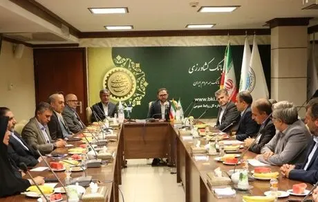 تفاهم نامه مشترک فی مابین بیمه ایران و بانک کشاورزی منعقد شد؛ آغاز فصل نوین همکاری دو نهاد اقتصادی در زیست بوم مالی کشور