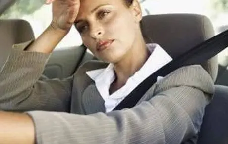 چرا کولر ماشین باد گرم میزنه ؟