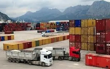 ارزش صادرات غیرنفتی تا ۶۱ میلیارد دلار افزایش می‌یابد