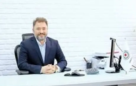 باید فرهنگ گسترش بیمه های زندگی در سطح جامعه نهادینه شود