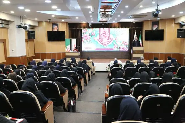 امروز شاهد نقش‌آفرینی بانوان در حوزه های تخصصی معدن هستیم/ انتخاب سمت ها در ایمیدرو برپایه شایسته سالاری است