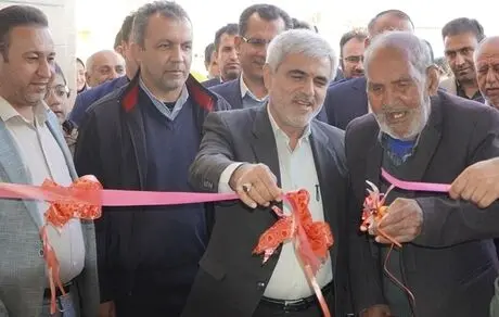 مشارکت بانک رفاه کارگران در تکمیل و بهره‌برداری از مرکز جامع سلامت شهرستان فراشبند