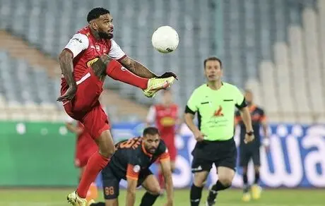 عربشاهی: سبک بازی پرسپولیس موردپسند هواداران نیست