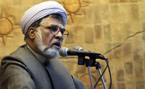 ملاقات نجف تداعی رفتار بروجردی و موسی صدر 