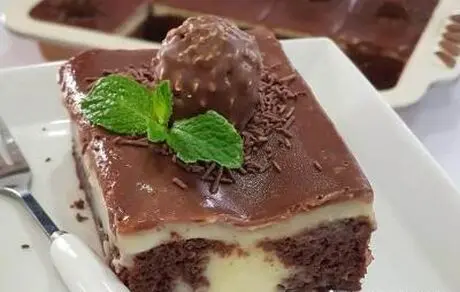طرز تهیه کیک پیانو خوشمزه و خانگی، یک کیک خیس پرطرفدار