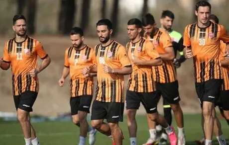 احتمال جدایی چند پرسپولیسی در نیم فصل! 