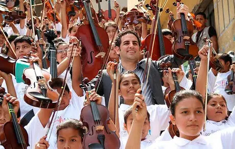 اقدام جالب خواننده مشهور خبر ساز شد!
