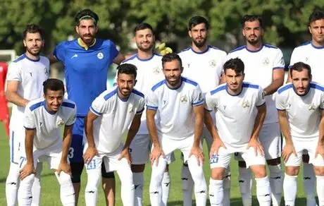 تصمیم عجیب نفتی‌ها برای بازی با شهرخودرو!