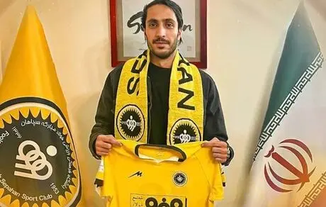 بازگشت مدافع اخراجی استقلال به خانه