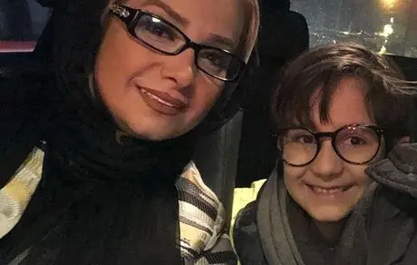 سلفی مادر پسری بازیگر مشهور + عکس