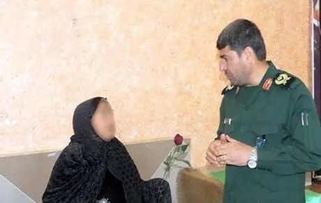 این پیرزن چرا در زندان بود؟