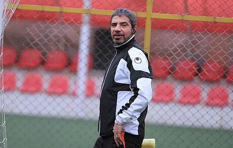 مجتبی محرمی : فیش حقوقی  برانکو را منتشر کنید