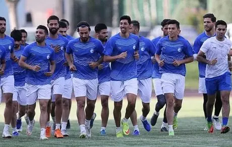 مهاجم خارجی مد نظر استقلال یکشنبه در تهران