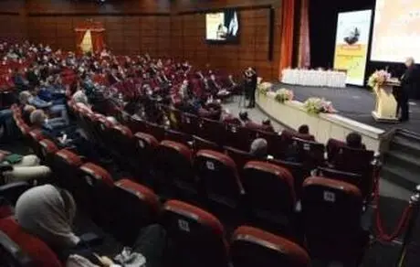حضور بانک تجارت در سومین همایش اقتصاد صنایع پلاستیک ایران