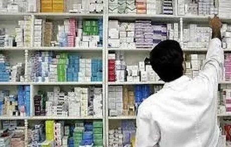 خطر حذف داروسازان از داروخانه‌ها!