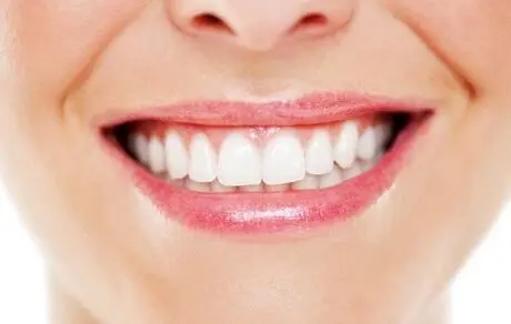 ترفندهایی برای داشتن دندان های سفید