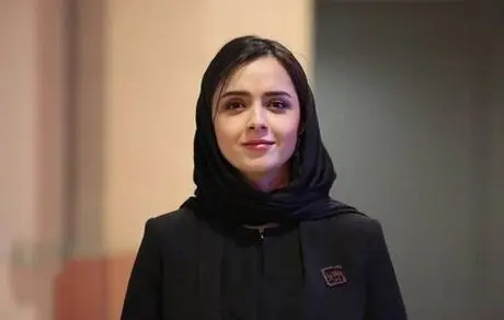 ترانه علیدوستی| لو رفتن خالکوبی خفن و معنادار  + عکس 
