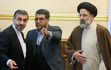 آیت الله آل هاشم پس حادثه زنده بود