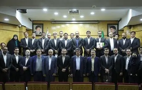 حمایت از کارگران و بازنشستگان در راس اقدامات توسعه‌ای بانک رفاه کارگران 
