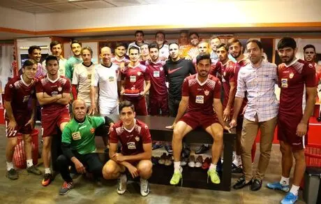 پرسپولیسی‌ها مدال قهرمانی نمی‌گیرند 